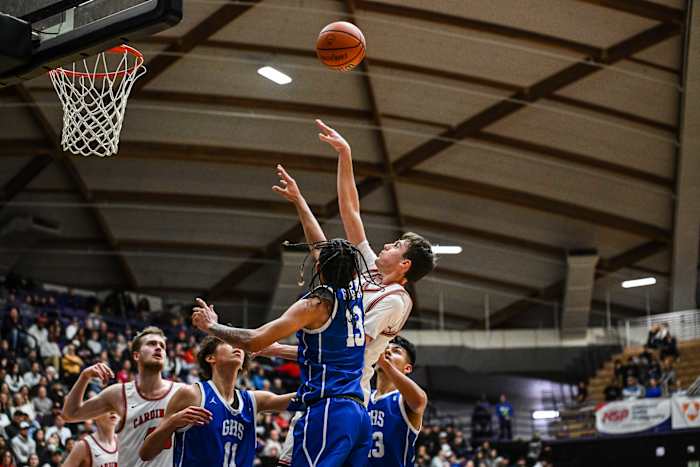 Lincoln Gresham 6A Oregon boys basketball quarterfinal Naji Saker -101
